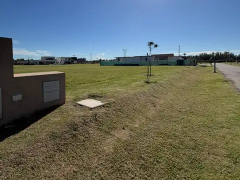 Terreno en Venta en Fisherton, USD 93.000
