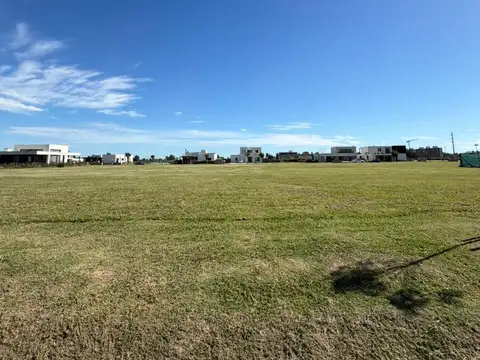 Terreno en Venta 41  mts Fondo