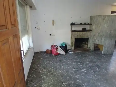 Depto Tipo Casa en Venta de 4 ambientes