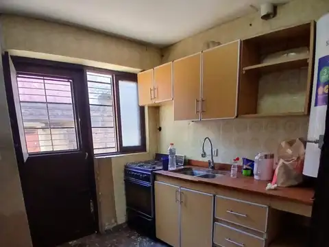 Depto Tipo Casa en Venta en Burzaco, USD 50.000