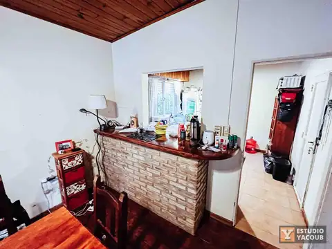 Casa en Venta con 1 cochera