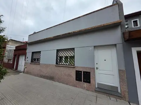 TIPO CASA 3 AMB PB AL C/FRENTE CON PATIO Y TERRAZA - SOLO 2 UNIDADES !