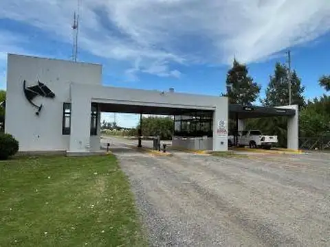 Terreno / Lote en venta de 4500m2 ubicado en Chacras de la Trinidad