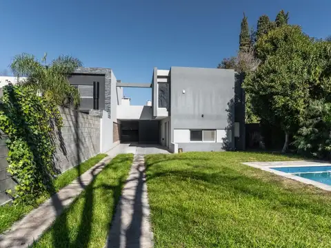 Casa en Venta en Pueblo Esther, Rosario