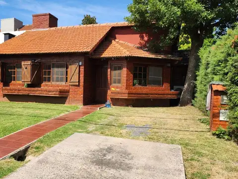 Lindisima casa en CLUB PRIVADO LOMA VERDE