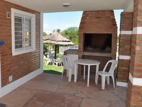 Casa en Alquiler al Este