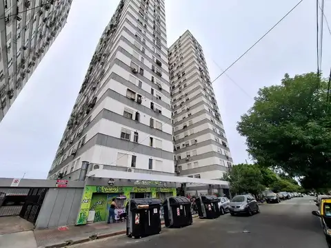 BOEDO. INCLAN 4200. DPTO 3 AMBIENTES *** APTO CREDITO ***