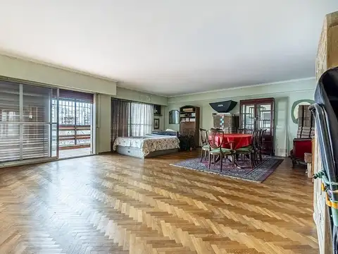 Venta Departamento 4 ambientes Piso Balcón aterrazado Cochera Baulera Caballito
