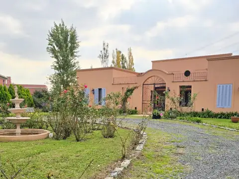 CASA EN ALQUILER EN LA ESCONDIDA - PILAR 
