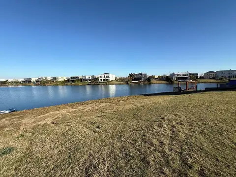 Terreno en Venta de 944,0 m2