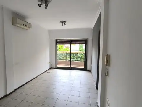 Departamento en alquiler c/ cochera en La Plata