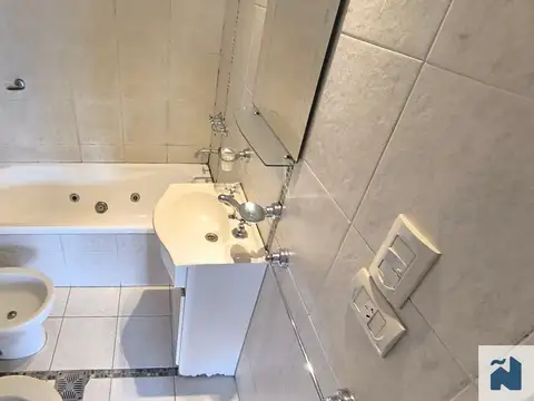 Departamento en Alquiler con 1 cocheras