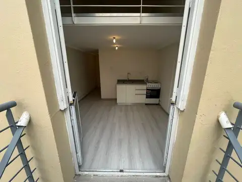 DEPTO TIPO LOFT EN VTA RECICLADO A NUEVO LUMINOSO