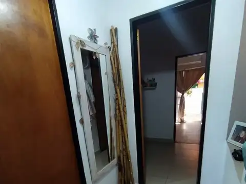 OPORTUNIDAD VENTA MODERNO 2 AMB 1/2 AL FRENTE RAMOS MEJIA