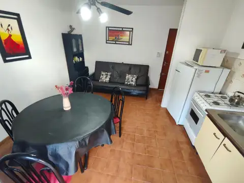 Departamento dos ambientes a 150mts del mar, pleno centro!