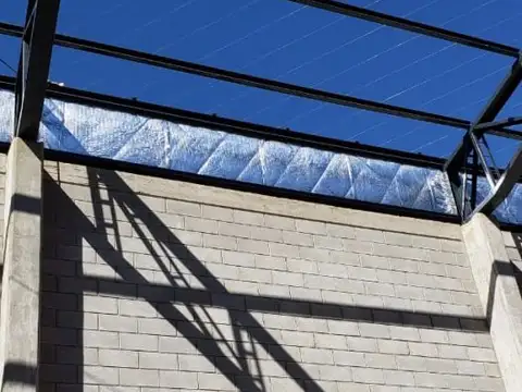 Galpon en Venta 68,03  mts Fondo