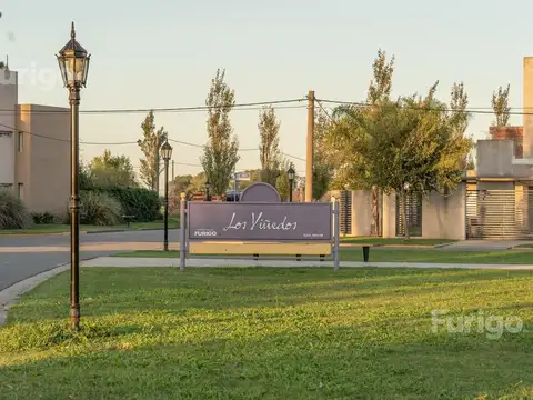 Barrio Los Viñedos- Lote 63 100