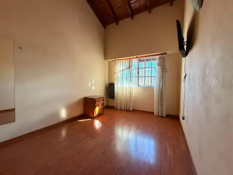 Casa en Alquiler al Este