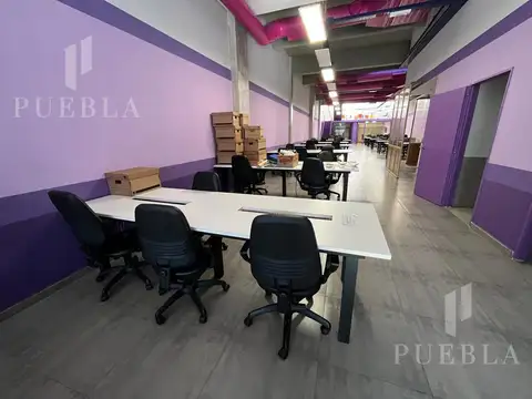Local mas Oficina en alquiler - Parque Patricios, Distrito Tecnológico