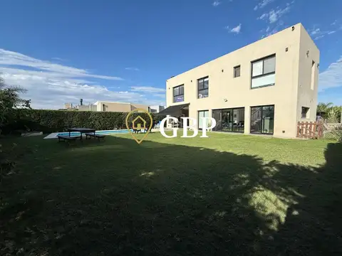 Casa en venta en Canning Barrio Privado Los Talas
