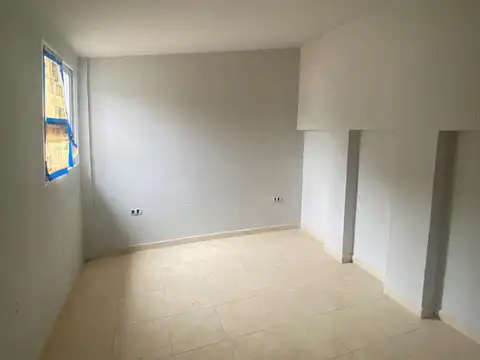 Departamento en Alquiler en José Clemente Paz, $ 360.000