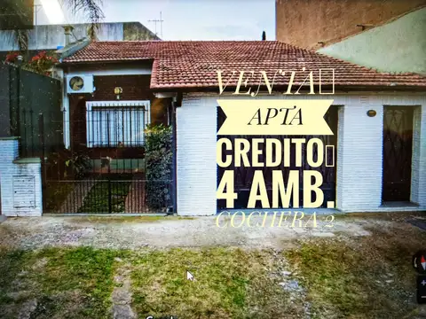 CASA 3 AMBIENTES CON ENTRADA DE AUTO Y COCHERA CUBIERTA - PATIO Y TERRAZA