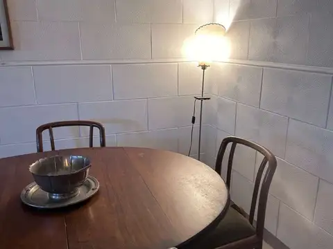 Casa con lote propio 3 dermitorios y garage