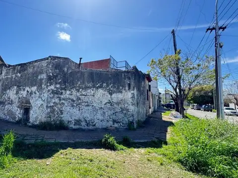 TERRENO EN VENTA EN VALENTIN ALSINA 106 MTS