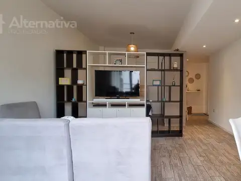 Angel Gallardo al 1000 entre Valentin Virasoro y Av Honorio Pueyrredon