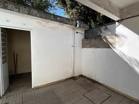 Depto Tipo Casa en Alquiler de 2 dormitorios