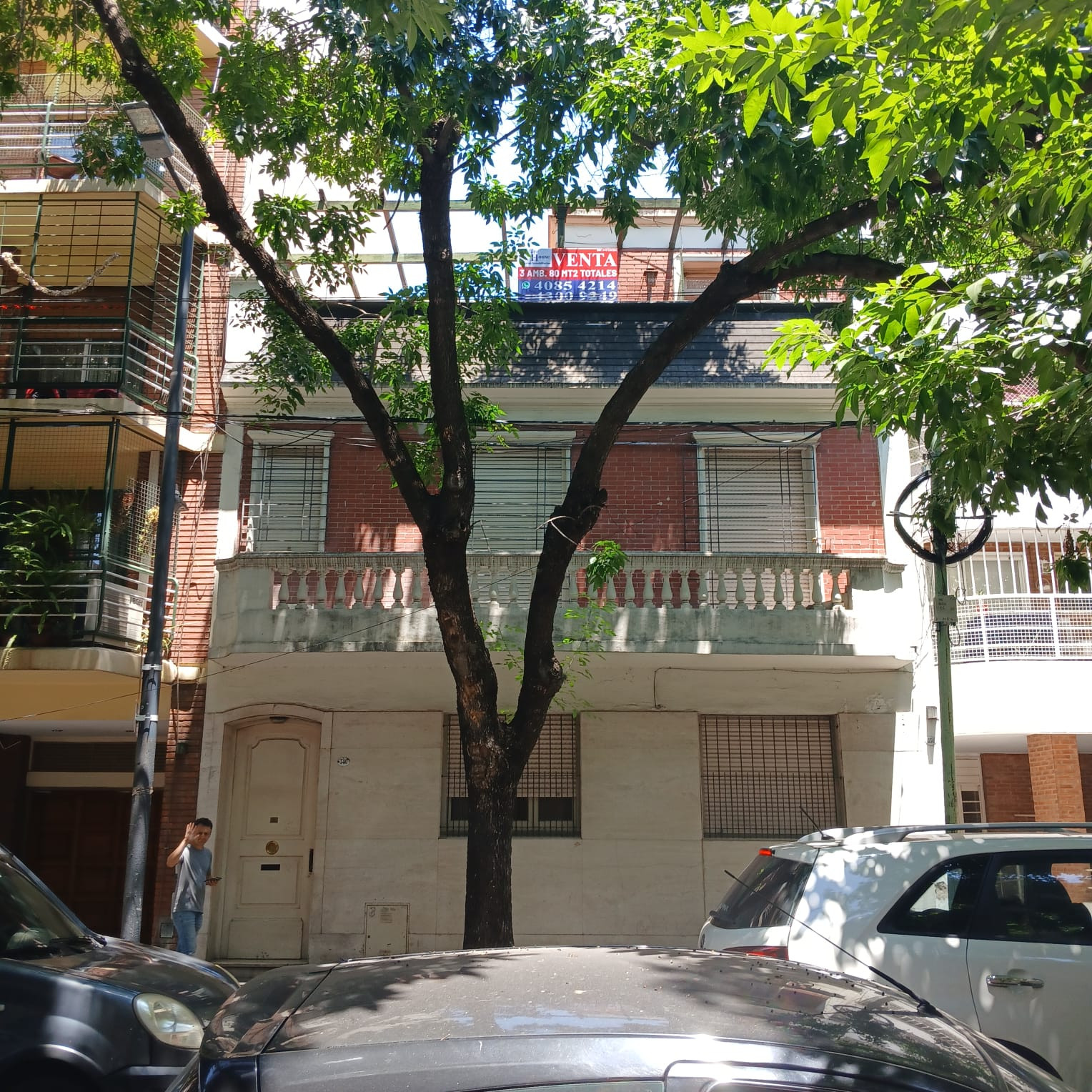 granaderos 300, Piso 2