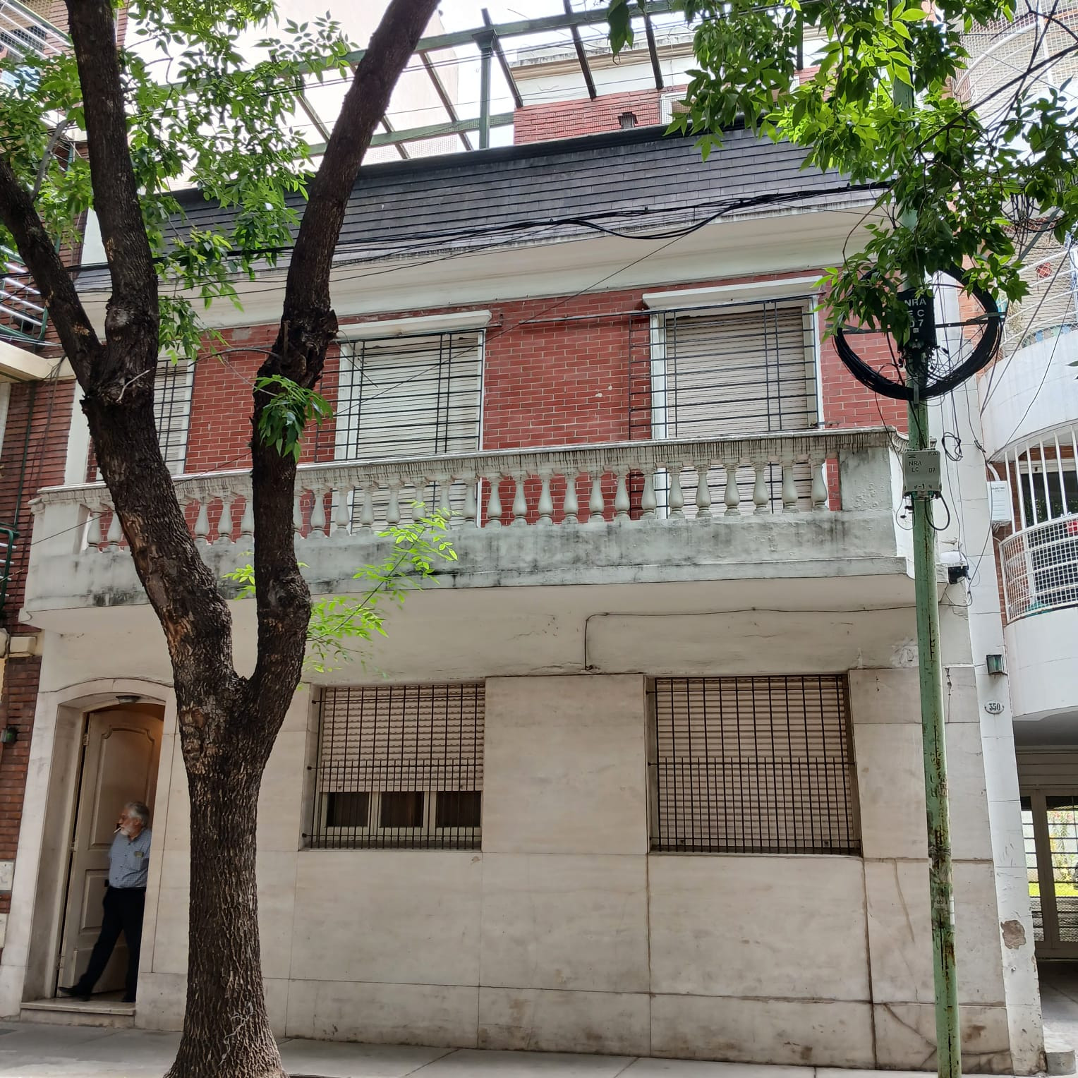 departamento tipo PH 2 piso por escalera
