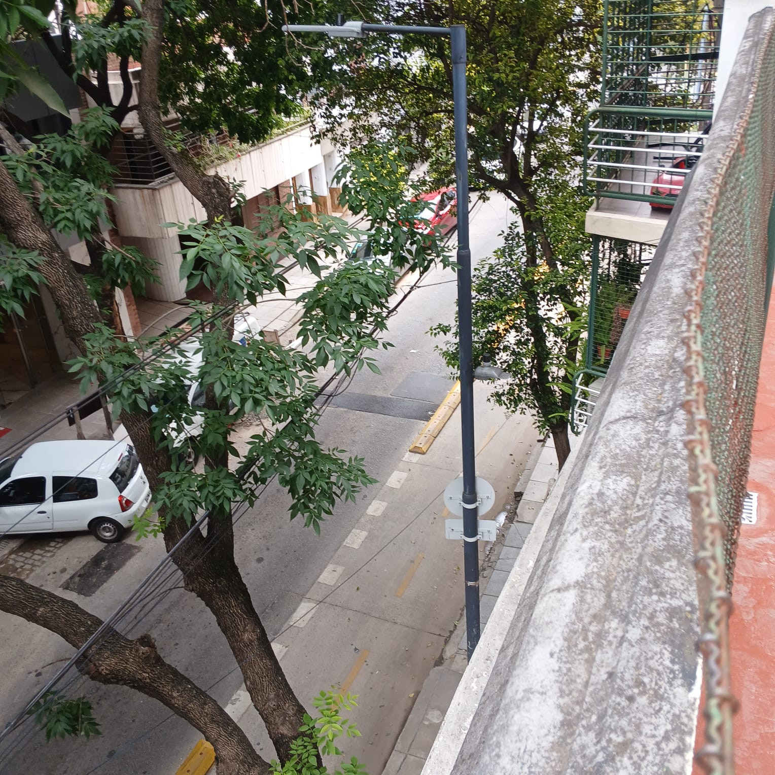 granaderos 300, Piso 2