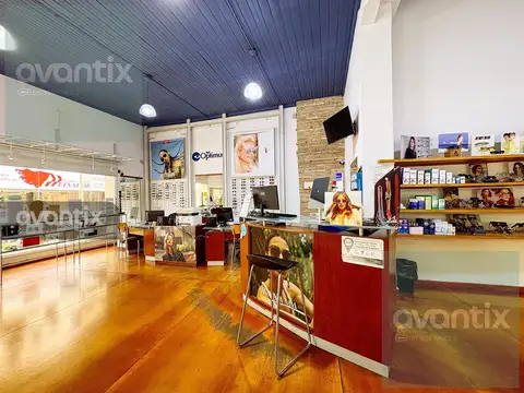 Local céntrico en alquiler sobre Belgrano y Saavedra