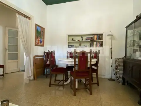Depto Tipo Casa en Venta 60 años