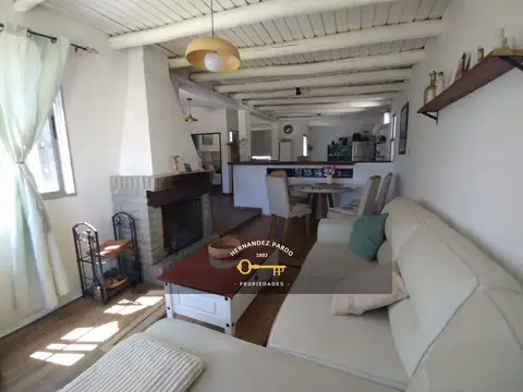 Casa en Venta con 1 cochera