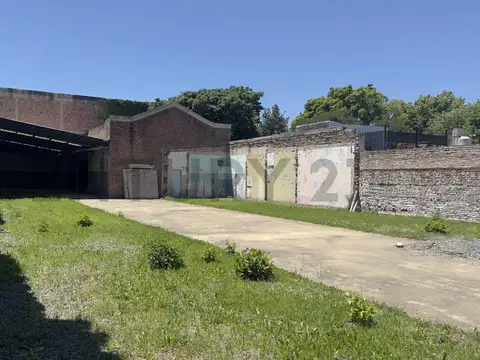 Galpon en Venta 17,32  mts Frente