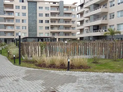 Departamento tres ambientes  en venta en Antares, Nordelta