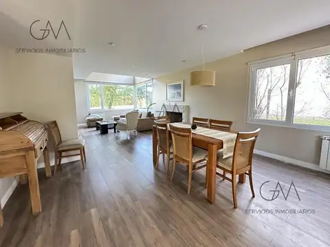 Casa en Alquiler Temporal con 1 cochera