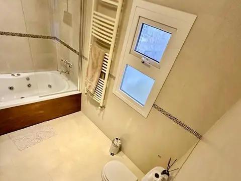 CASA EN VENTA - RIO GALLEGOS - INOCENCIO TUBIO N.3274