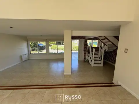 Casa en Venta al Oeste