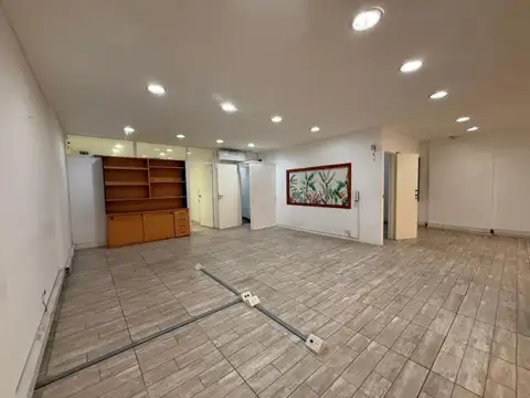 Oficina Monoambiente con 2 baños