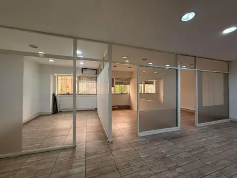 Oficina en Venta al Noreste