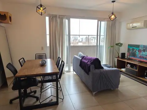 Castro Barros 1300