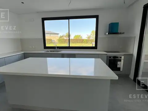 Casa en Venta al Noroeste