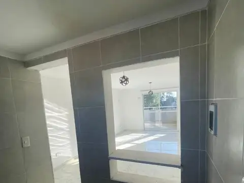 Departamento en Alquiler en Villa Lynch, $ 450.000