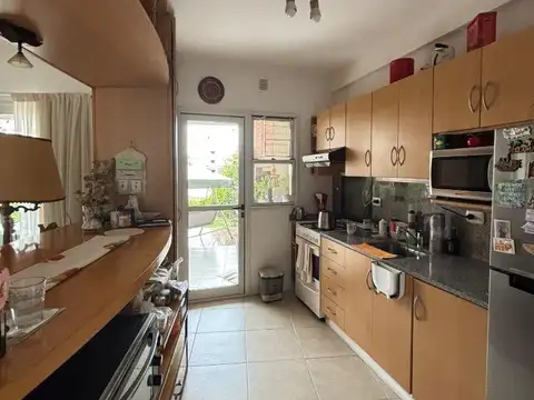 Departamento 3 ambientes con 2 baños