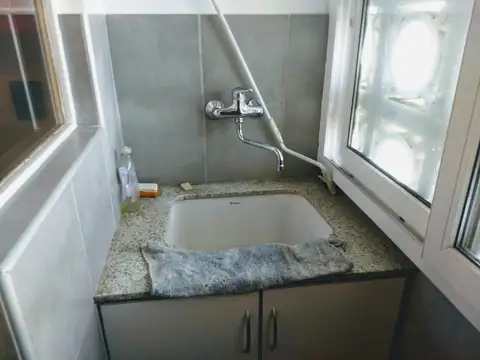 Departamento en Alquiler con 1 cocheras