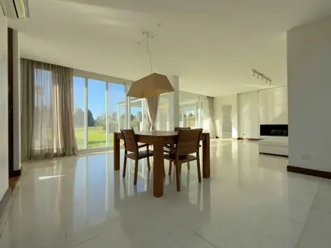 Casa en Alquiler 10 años