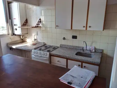 Departamento en Alquiler en Coghlan, $ 490.000